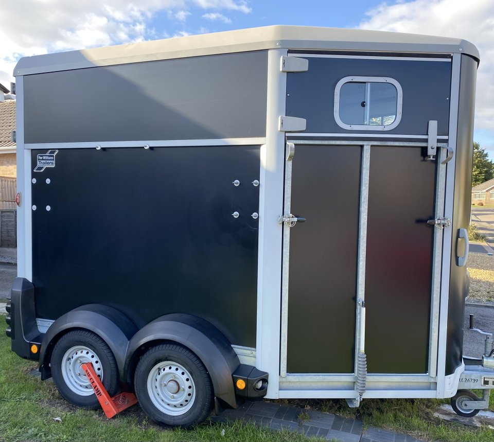 NFED Equestrian & Country Classifieds